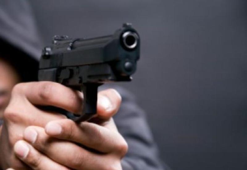 Bakıda silahlı insident: