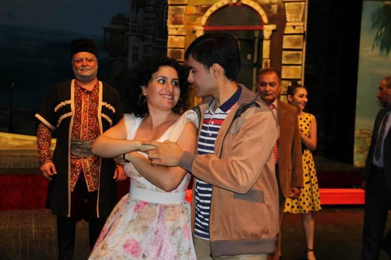 Musiqili Teatrda “Qafqazlı qardaşqızı”