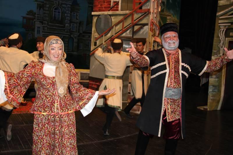 Musiqili Teatrda “Qafqazlı qardaşqızı”