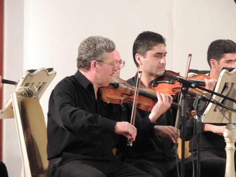 Концерт с сюрпризами в бакинской Филармонии