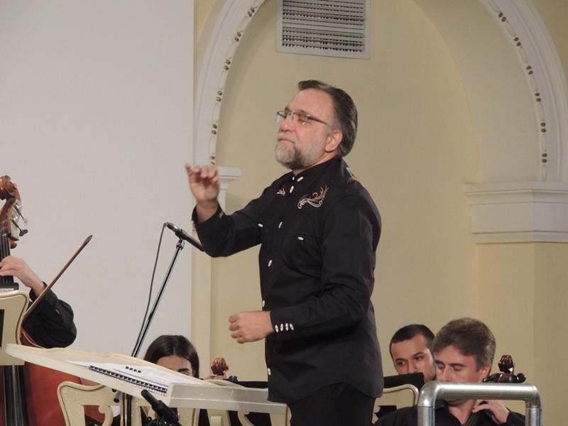 Концерт с сюрпризами в бакинской Филармонии