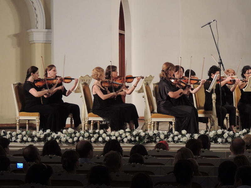 Грузины произвели фурор в бакинской Филармонии