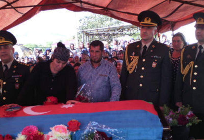 Xidmətini beş gündən sonra başa vuracaqdı