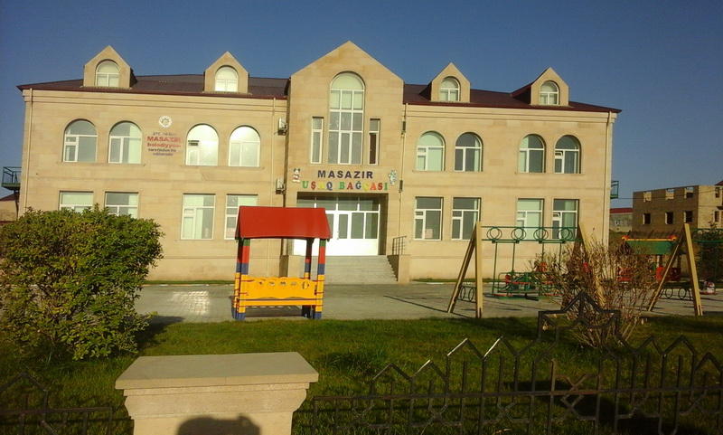 Детей в Баку лишают "садиков"