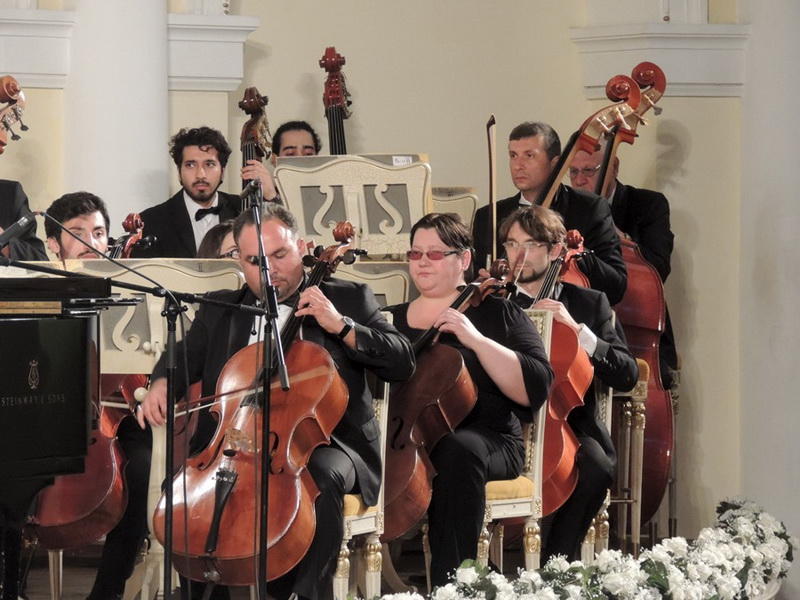 Последние аккорды фестиваля Узеира Гаджибейли в Филармонии