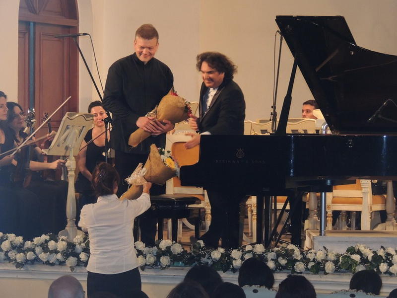 Последние аккорды фестиваля Узеира Гаджибейли в Филармонии