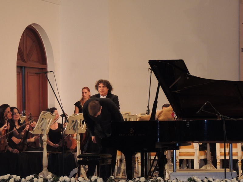 Последние аккорды фестиваля Узеира Гаджибейли в Филармонии