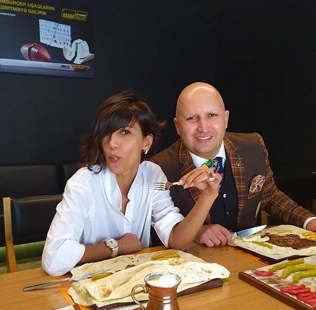 Röya Hacı Nuranla yeməyə getdi