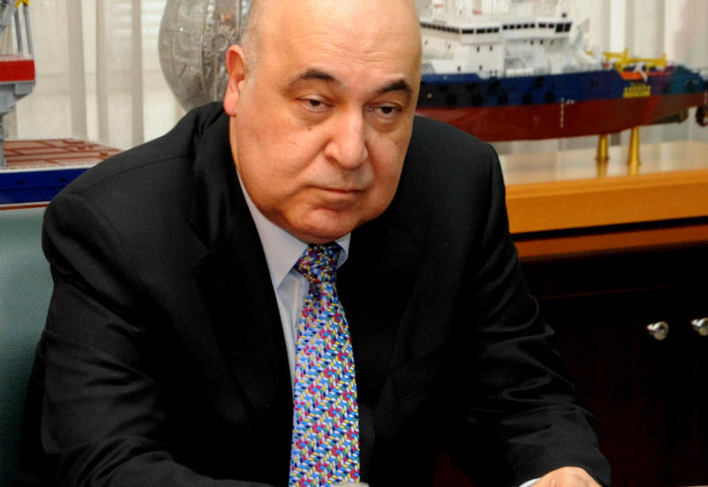 Чингиз Абдуллаев: "Сегодня мы потеряли выдающегося писателя"