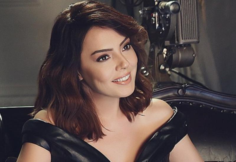 Ebru Gündeş qərarını verdi