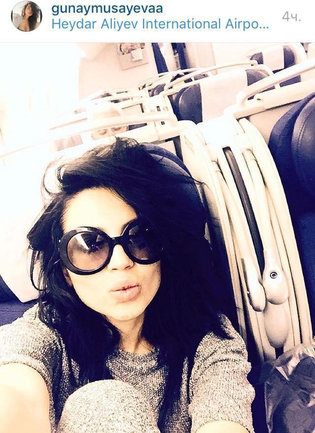 Natella yataqda şəklini paylaşdı