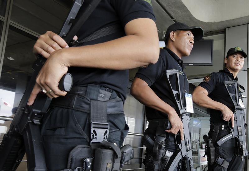 Пассажиров автобуса взяли в заложники