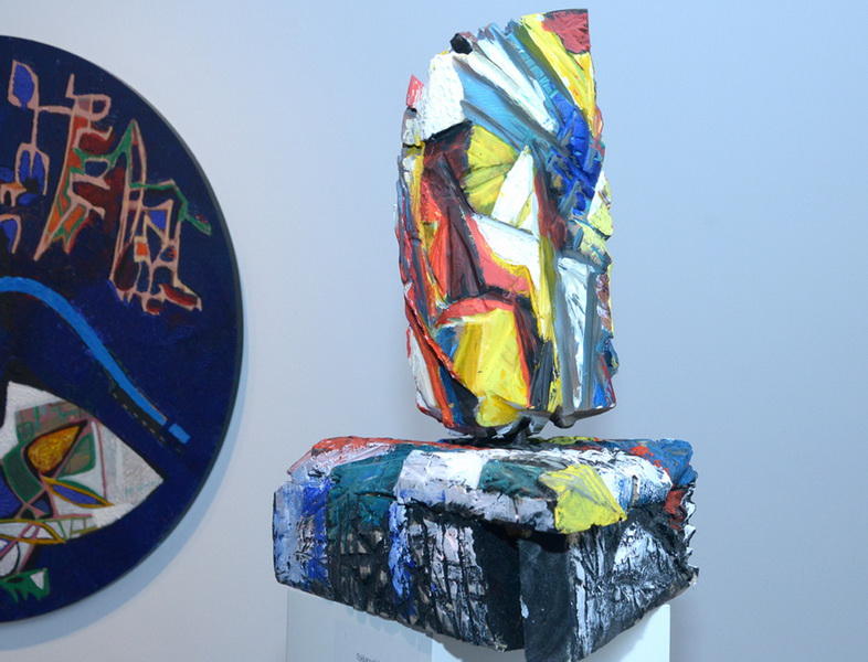 В YAY Gallery открылась выставка известного художника Гусейна Хагверди "Преломление"