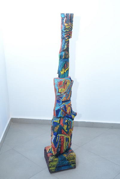 В YAY Gallery открылась выставка известного художника Гусейна Хагверди "Преломление"