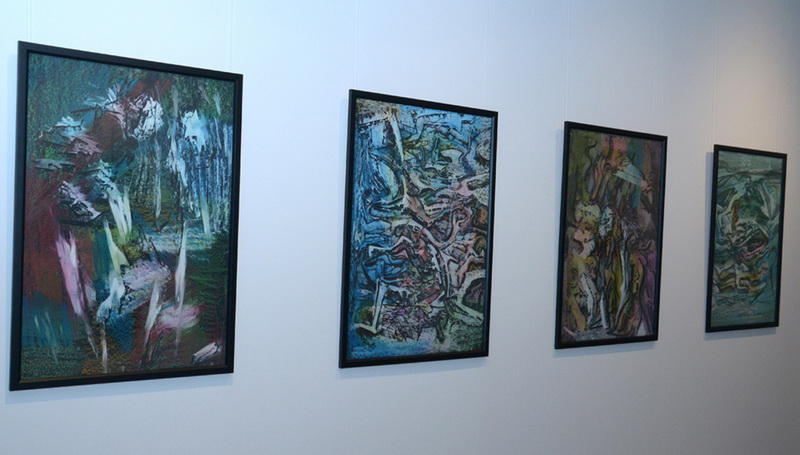 В YAY Gallery открылась выставка известного художника Гусейна Хагверди "Преломление"