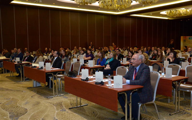 Bakıda "Sonsuzluğun müalicəsində müasir texnologiyaların rolu" mövzusunda beynəlxalq konfrans keçirilib