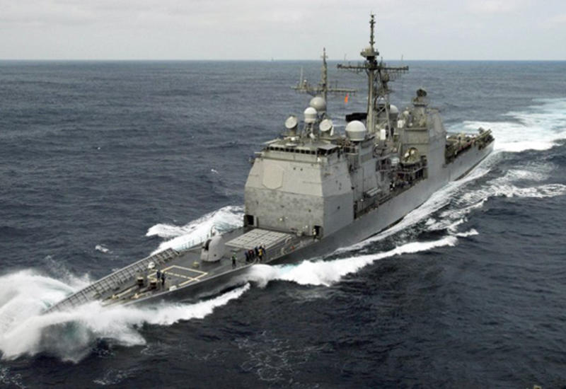 Эсминец США зашел в Черное море