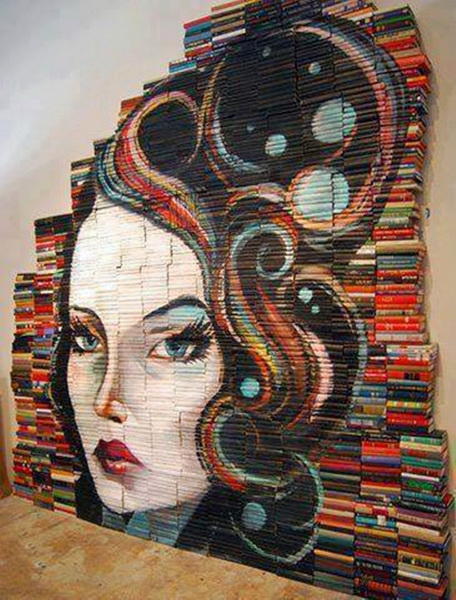 "Картинная галерея" Day.Az: Невероятное книжное искусство