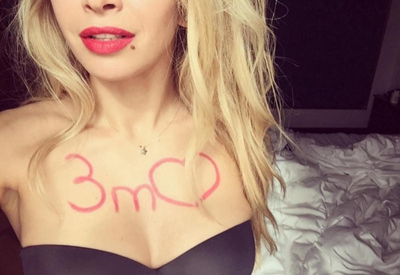 Провокационные снимки звезд в Инстаграм