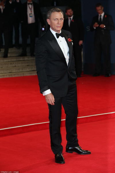 Моника Беллуччи и Леа Сейду на грандиозной премьере "007:Спектр"