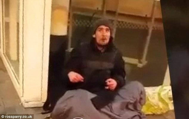 Девочки выложили в Facebook это видео и стали популярными