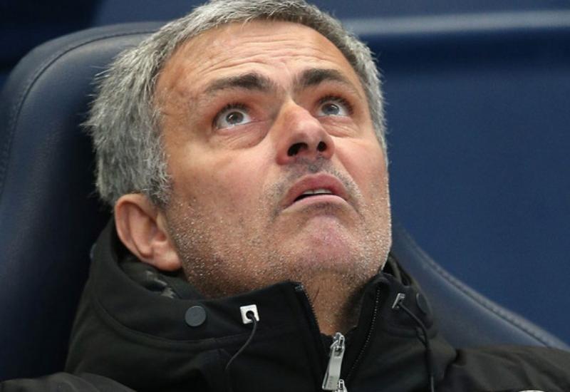 Mourinyoya ciddi cəza
