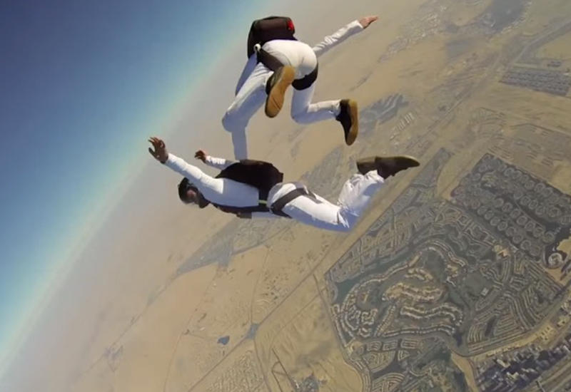 Эти парни творят невероятные вещи в воздухе