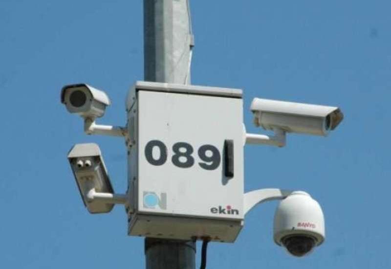 Azərbaycanda sürücüləri qorxutmaq üçün aldadıcı radar qurdular