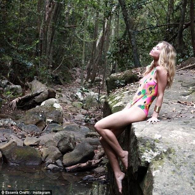 За ней следили миллионы в Instagram, и вот, что сделала с ней слава