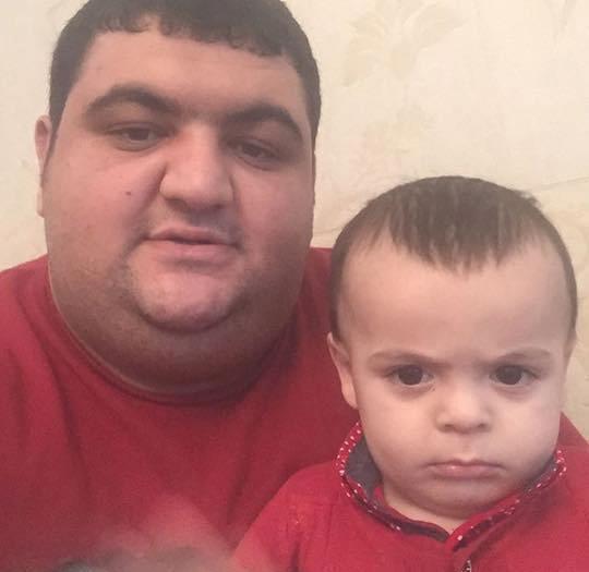 Aşıq Əli oğlunun fotosunu paylaşdı