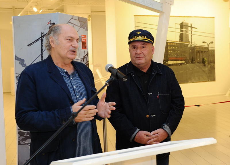 В Баку проходит выставка известного грузинского художника