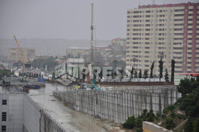 Sürüşən avtovağzalda vəziyyət daha da gərginləşdi