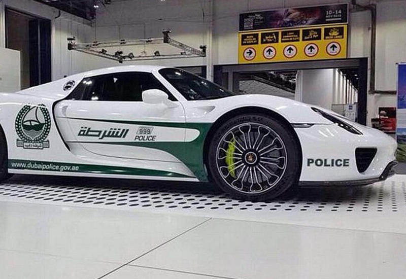 Этим роскошным авто дубайской полиции завидует весь мир