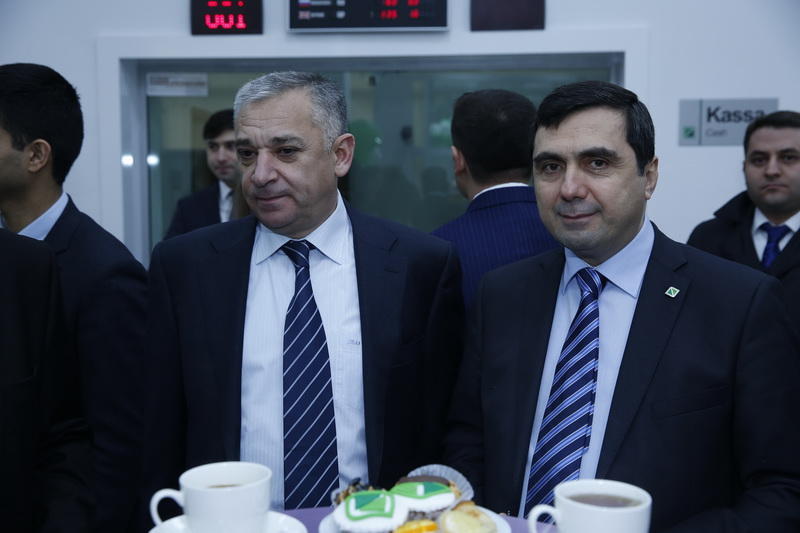 “DəmirBank” daha bir filialının yeni təmir olunmuş ofisinin açılış mərasimini keçirib