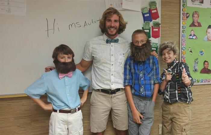 Этот учитель заставляет каждого ученика чувствовать себя особенным