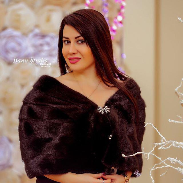 Fatimə əkizləri göstərdi