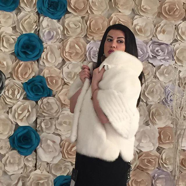 Fatimə əkizləri göstərdi