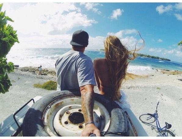 Пара стала знаменита и богата благодаря своим путешествиям