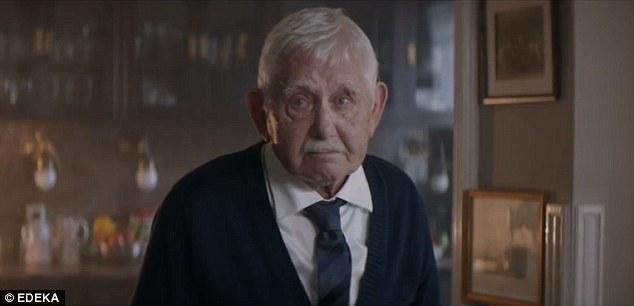 Эта трогательная реклама заставит вас поменять планы на Рождество