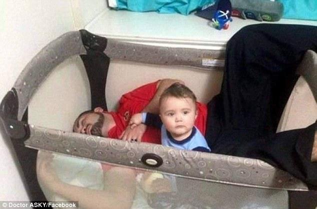 Самые смешные и правдивые фотографии из жизни родителей