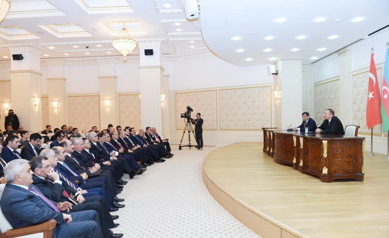 Официальный визит Ахмета Давутоглу в Азербайджан