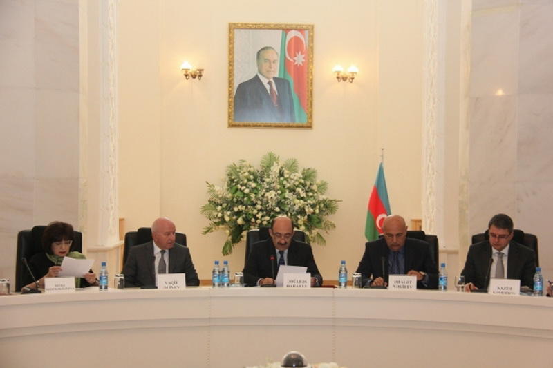 Абульфаc Гараев устроил чистку в Минкультуры