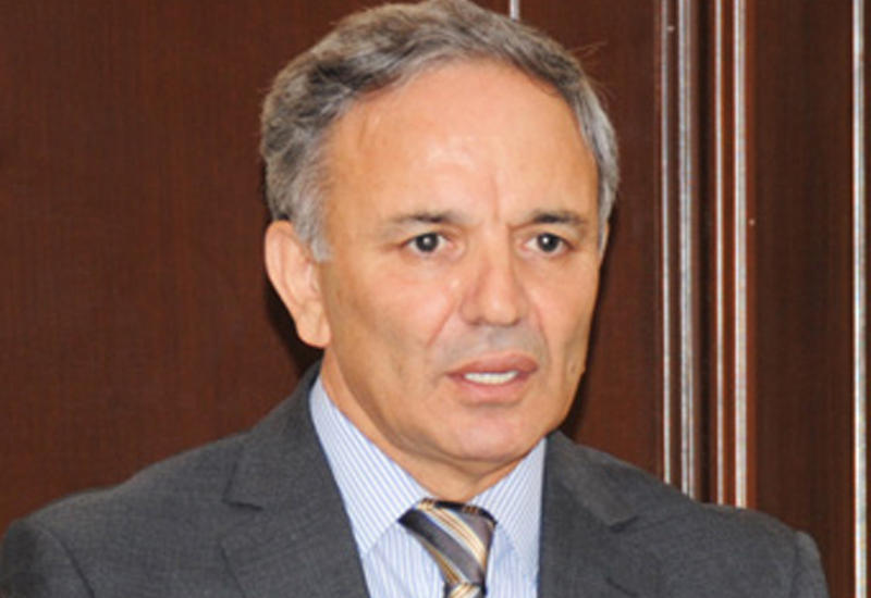 Афлатун Амашов объявил, когда журналистам раздадут квартиры