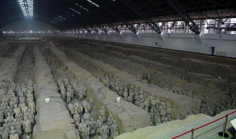 Президенту Ильхаму Алиеву вручен диплом Почетного профессора по истории Университета Ренмин в Китае