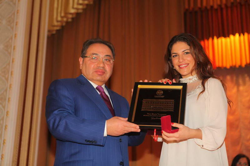 Türkan Şoray Bakıda qızıl medal aldı
