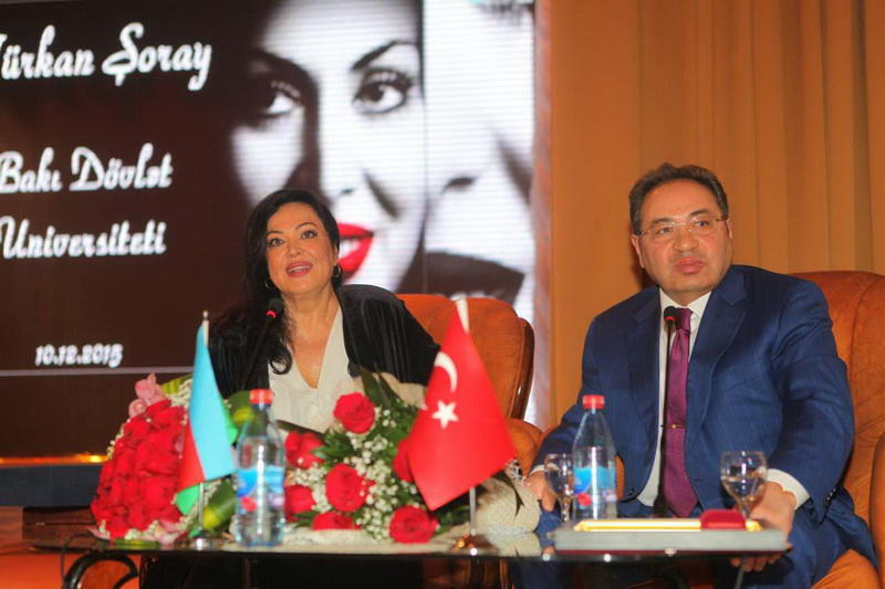 Türkan Şoray Bakıda qızıl medal aldı