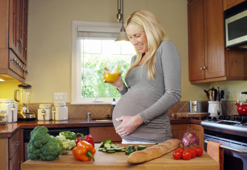 Женщин предупредили о скрытых рисках беременности после 35 лет