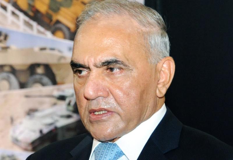 Ordumuz müasir silahlarla təmin edilir