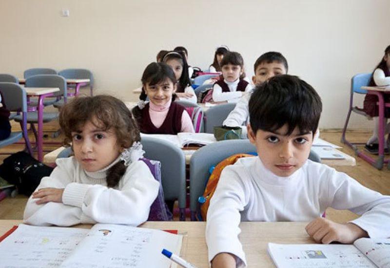 Şagirdlər yeni il bayramında neçə gün evdə olacaqlar?
