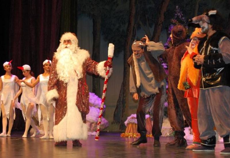 Musiqili Teatr Yeni İl şənliklərinə start verdi